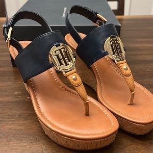 Tommy Hilfiger navy wedge strappy sandals